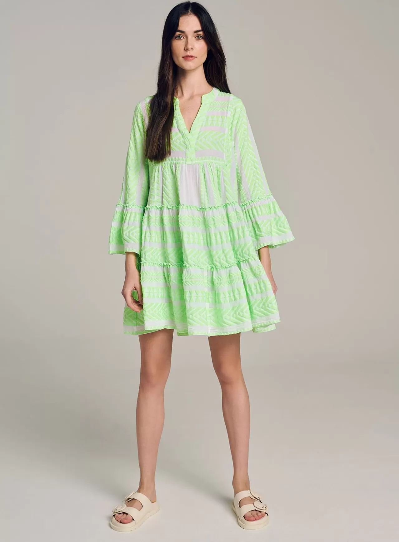 Shop Devotion TWINS Ella Short-N.Gr-N.Lime/White